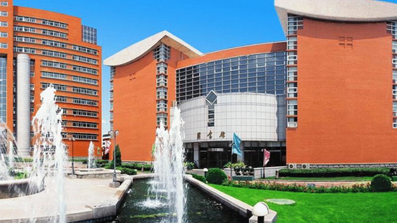 揭秘深圳SMT贴片DIP插件厂：核心技术解析与应用场景