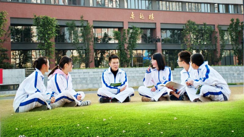 电源模块规格书解读：关键要素与注意事项**